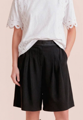 LouisaGO Shorts, Black