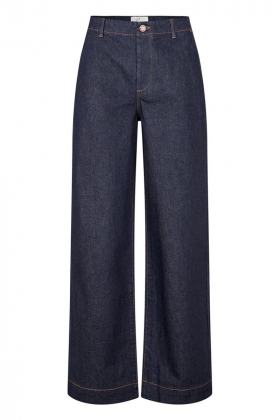 EricaFV 420_RCS-Blended, Dark Rinse