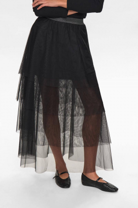 Nuea layer skirt, Caviar