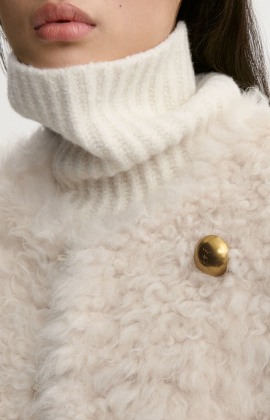 Ola zinc brooch