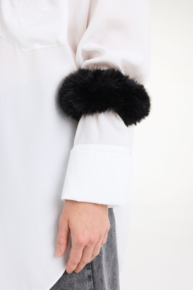 Elbie Wrist Cuffs, Black